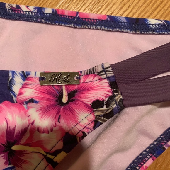 Floral bikini bottoms - Picture 2 of 5